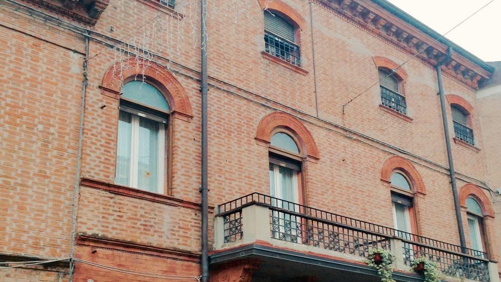 Palazzo Spada - Attico Con Terrazza Vista Fiume In Centro Codigoro Zewnętrze zdjęcie