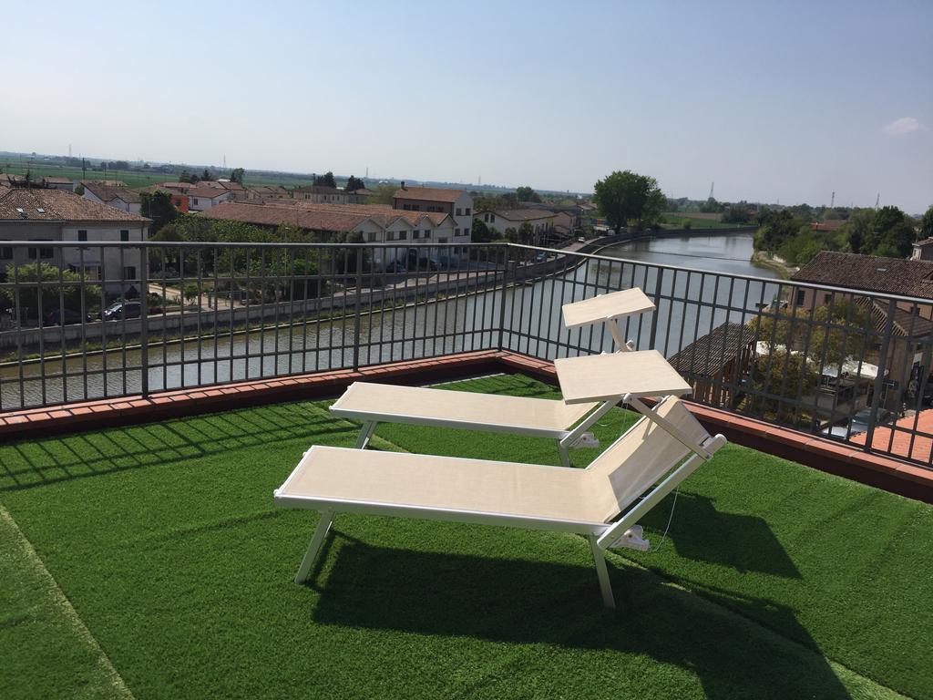 Palazzo Spada - Attico Con Terrazza Vista Fiume In Centro Codigoro Zewnętrze zdjęcie